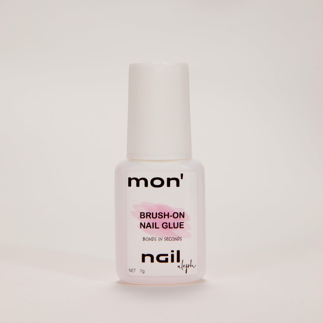 BRUSH-ON NAIL GLUE